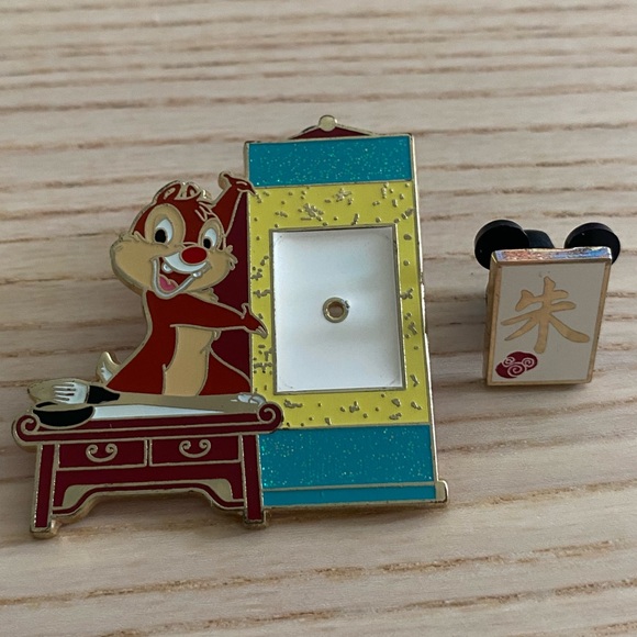 Disney Pin - Picture 3 of 4